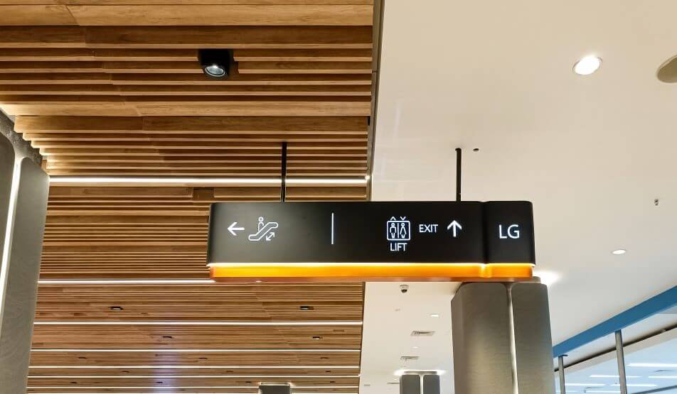 señalizacion de centro comercial