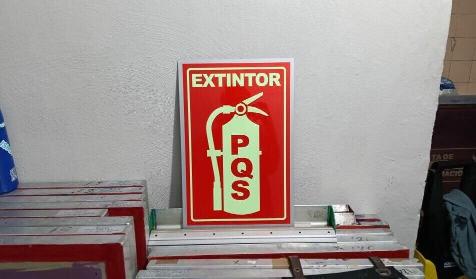 instalacion de señales de seguridad